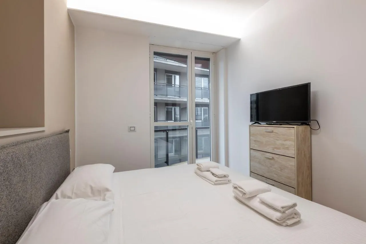 Porta Nuova - Living Milan Apartment Italy